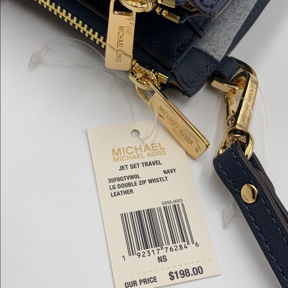 MICHAEL KORS LG DOUBLE ZIP WRISTLET NAVY - Picture 13 of 16